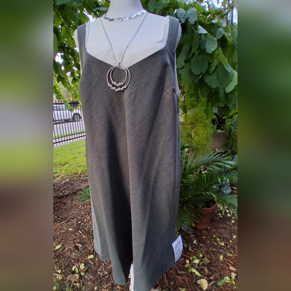 🔥NWT ASOS Gray White Sleeveless Midi Slip Dress Size 12 - Picture 4 of 11